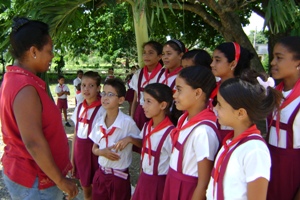 Aseguran cobertura docente para el curso escolar en Amancio